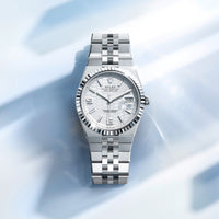 files/rolex-collection_banner-land-dweller-cover-m127234-0001-portrait.jpg
